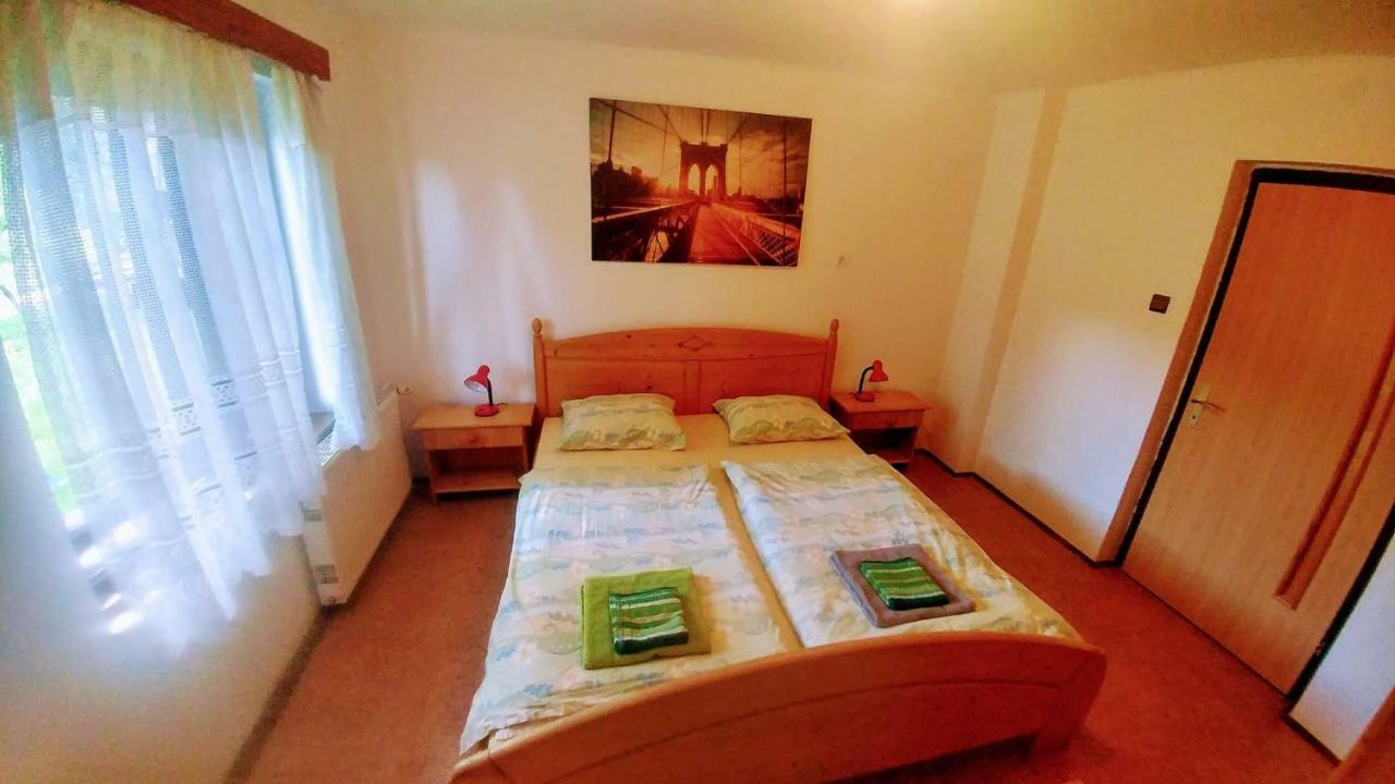 Vihar Apartmaji ボーヒニ エクステリア 写真