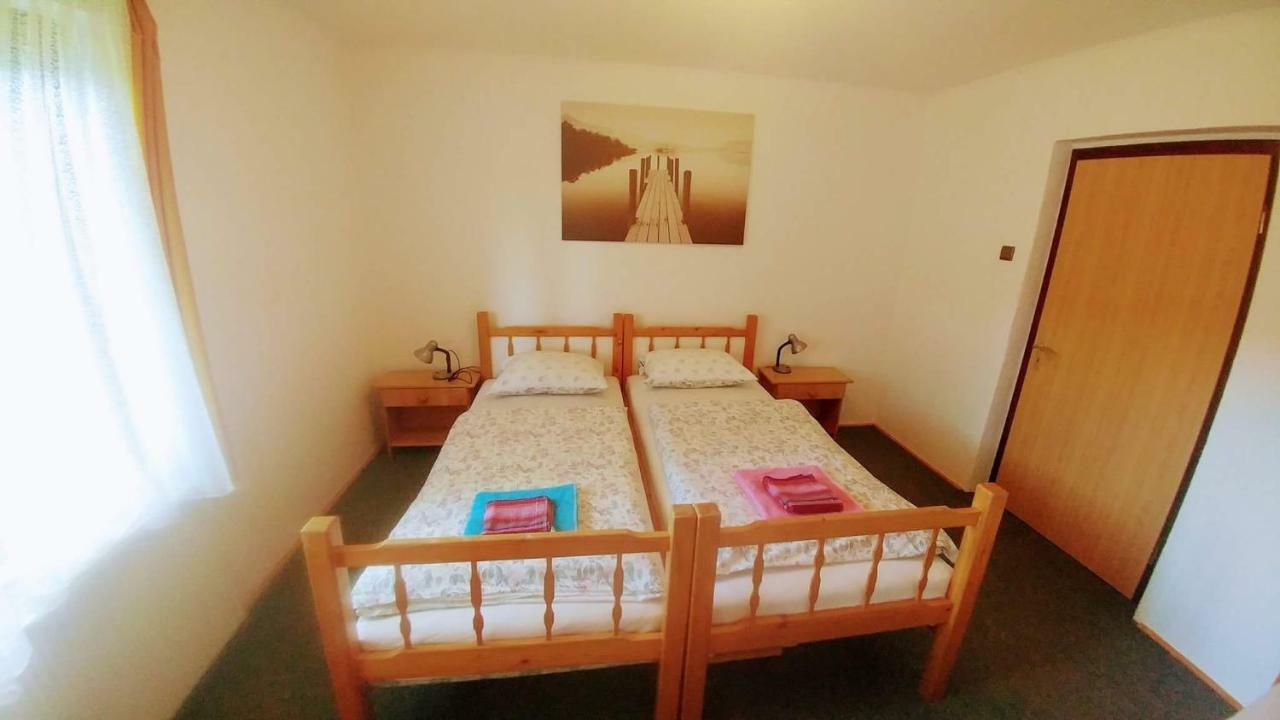 Vihar Apartmaji ボーヒニ エクステリア 写真